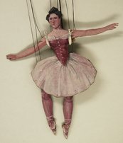 eine Ballerina-Marionette